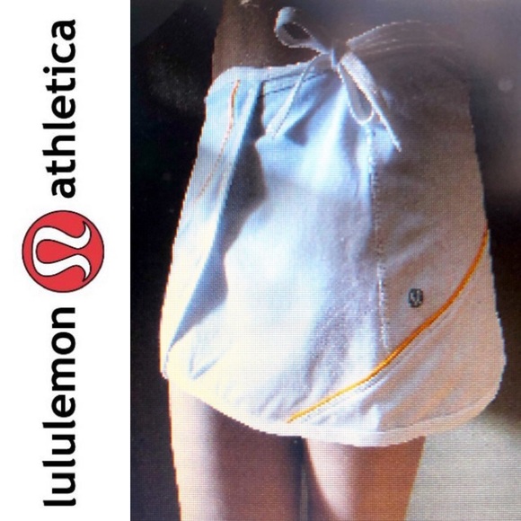 LULULEMON rare white THAT'S A WRAP skirt sz 4 EUC! - Picture 1 of 4